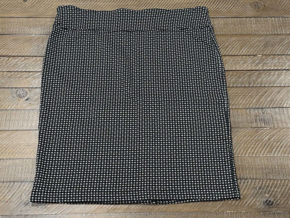 SOHO APPAREL LTD Black/White PULL ON Pencil Stretch Skirt - Size XL